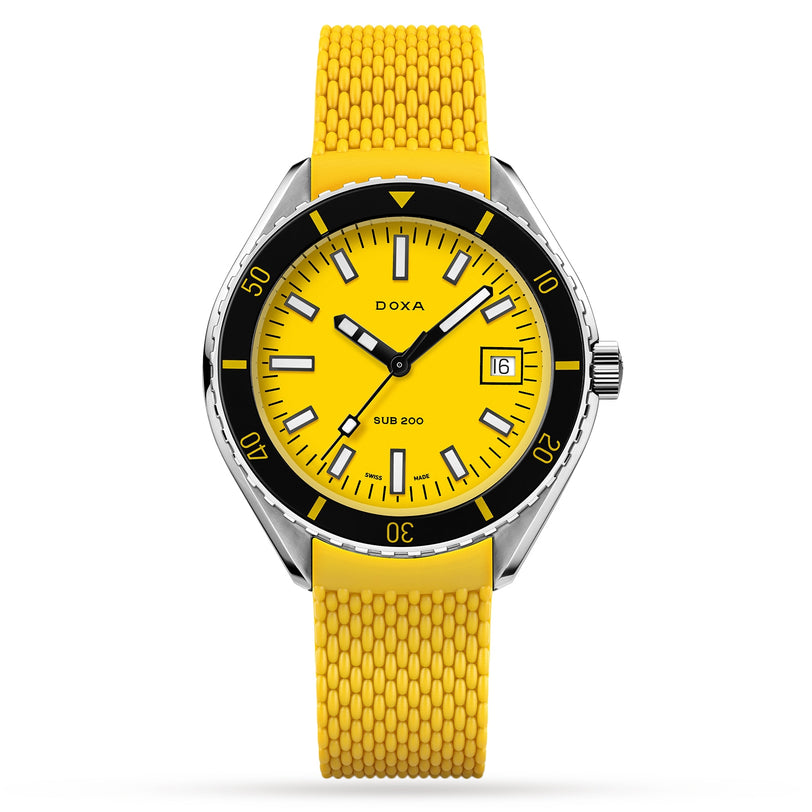 The DOXA Sub 200 Divingstar diver’s watch features a yellow dial, yellow rubber strap, black accents, unidirectional rotating bezel, and a date display at 3 o’clock, displayed against a white background.