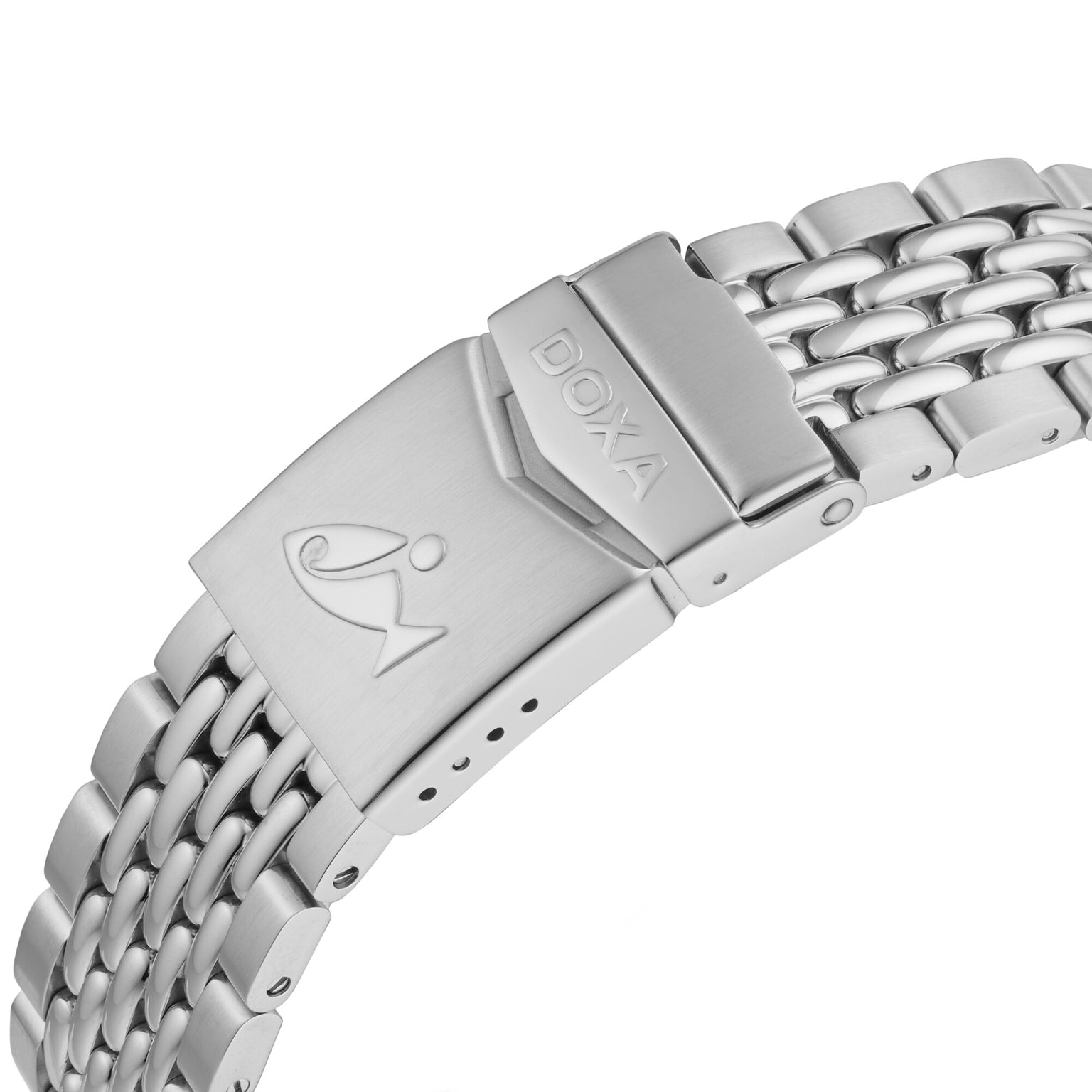 A close-up of the stainless steel bracelet clasp features the engraved DOXA logo, highlighting the Sub 300 Sharkhunter divers watch, renowned for its precision and reliability.