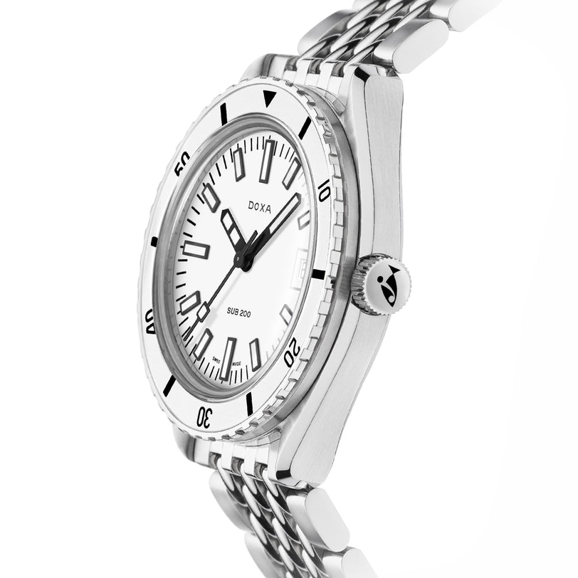 The DOXA Sub 200 Whitepearl is a stainless steel divers watch featuring a white dial, black hour markers, date window, and metal bracelet, displayed from an angled side view.