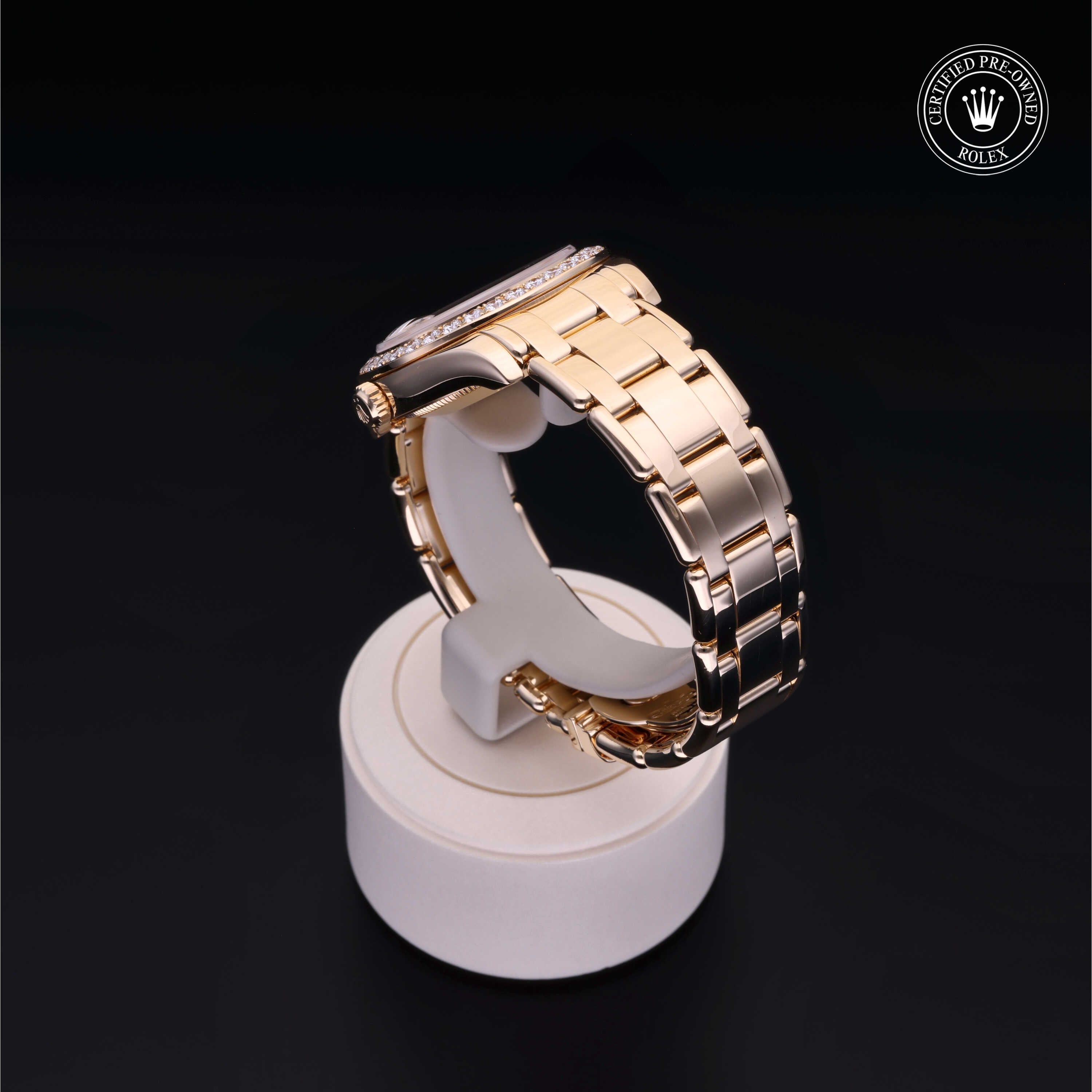 Rolex Certified Pre-owned Lady Datejust Pearlmaster M81298-0017 front on black background