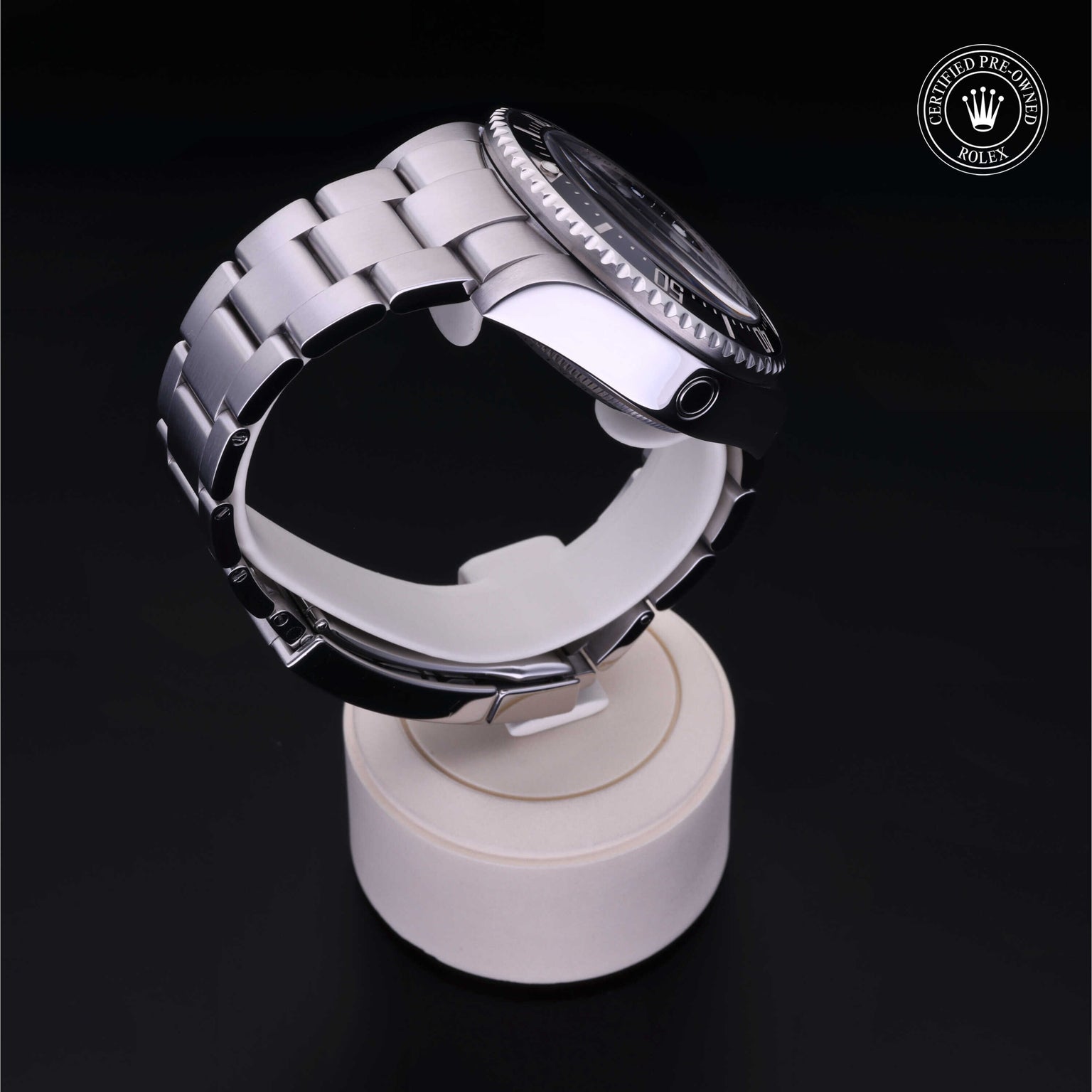 Rolex Certified Pre-owned Sea-Dweller M116660-0001 front on black background