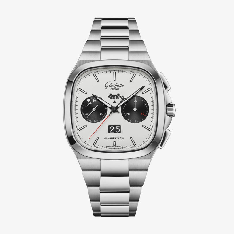 Seventies Chronograph Panorama Date