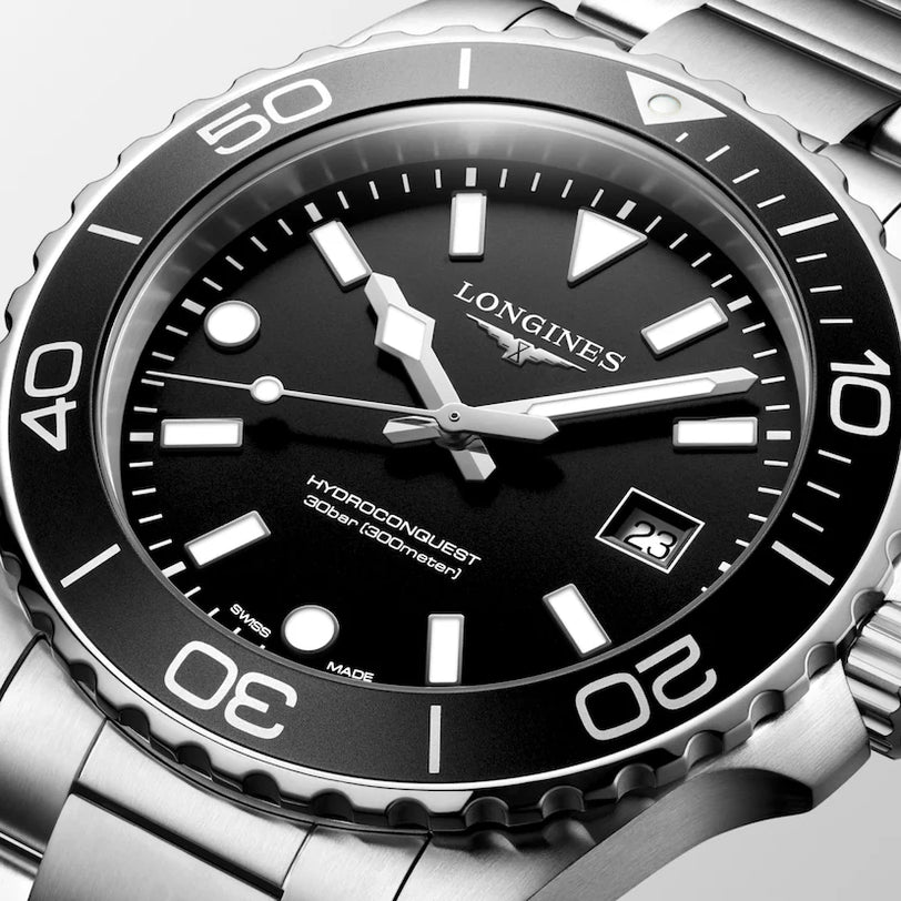 HydroConquest | 42mm, Stainless Steel, Black Dial