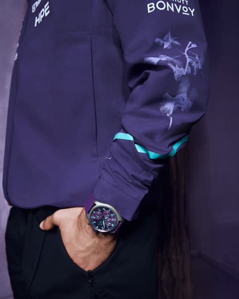 Pilot's Watch Chronograph 41 Mercedes-AMG PETRONAS Formula One™ Team | 41mm, Titanium, Men's Watch