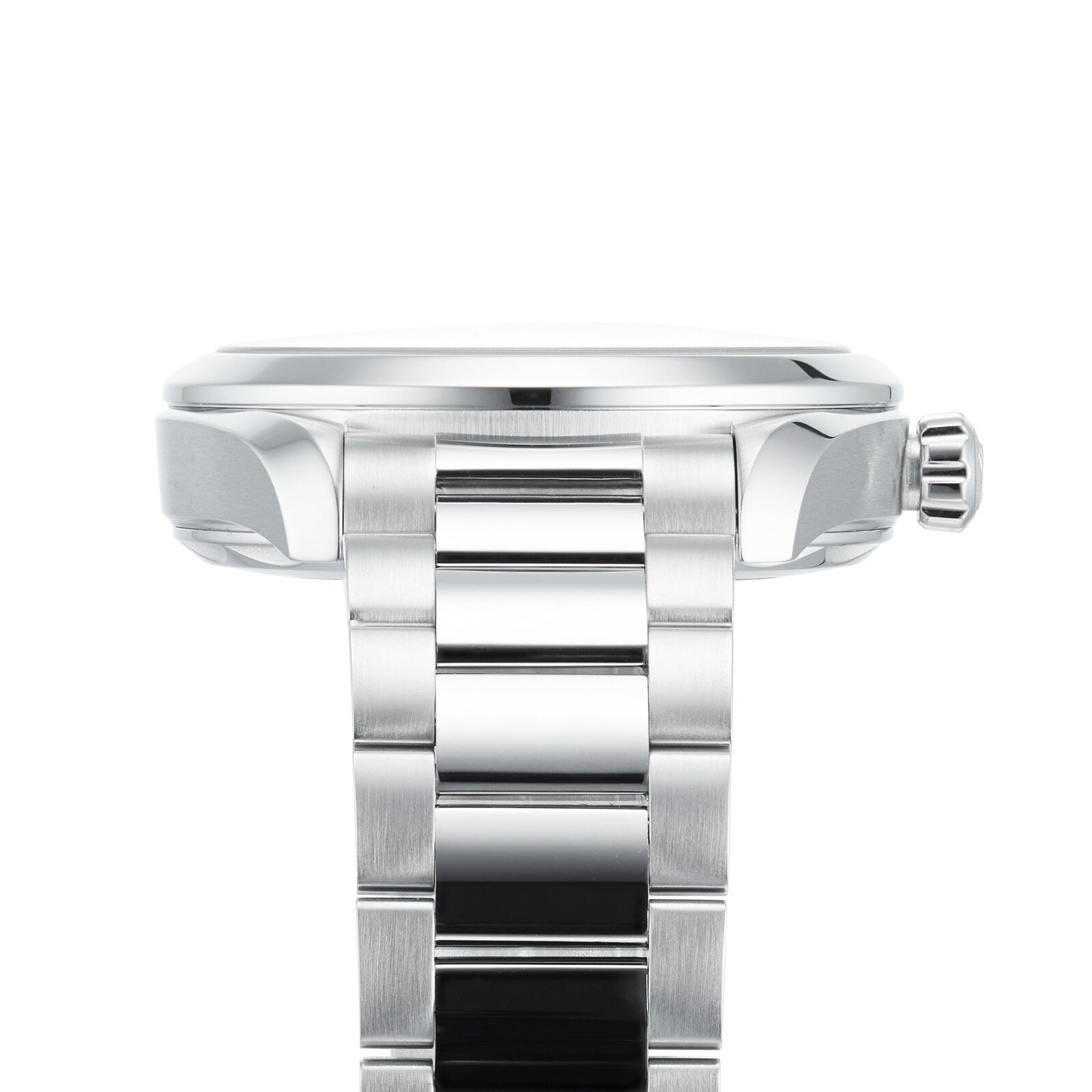 Side view of an OMEGA Seamaster Aqua Terra 150M in silver stainless steel with a metal link band and right-side crown, featuring the 8802 calibre movement, shown against a white background.