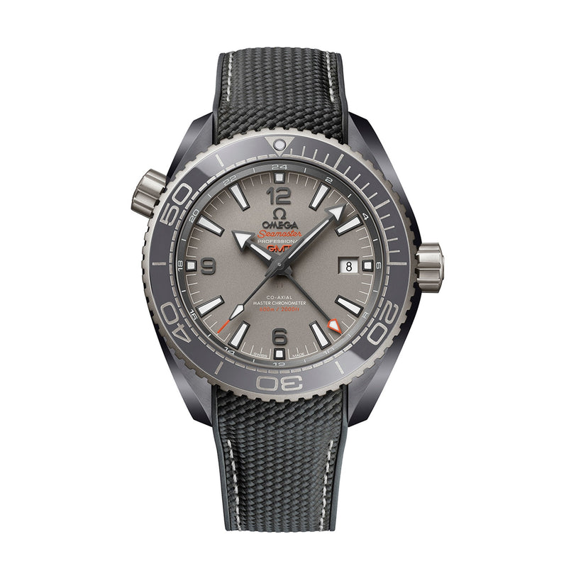 Close-up of the OMEGA Seamaster Planet Ocean 600M with gray textured strap, gray dial, rotating bezel, and date display at 3 o’clock—crafted to Master Chronometer standards for outstanding precision and durability.
