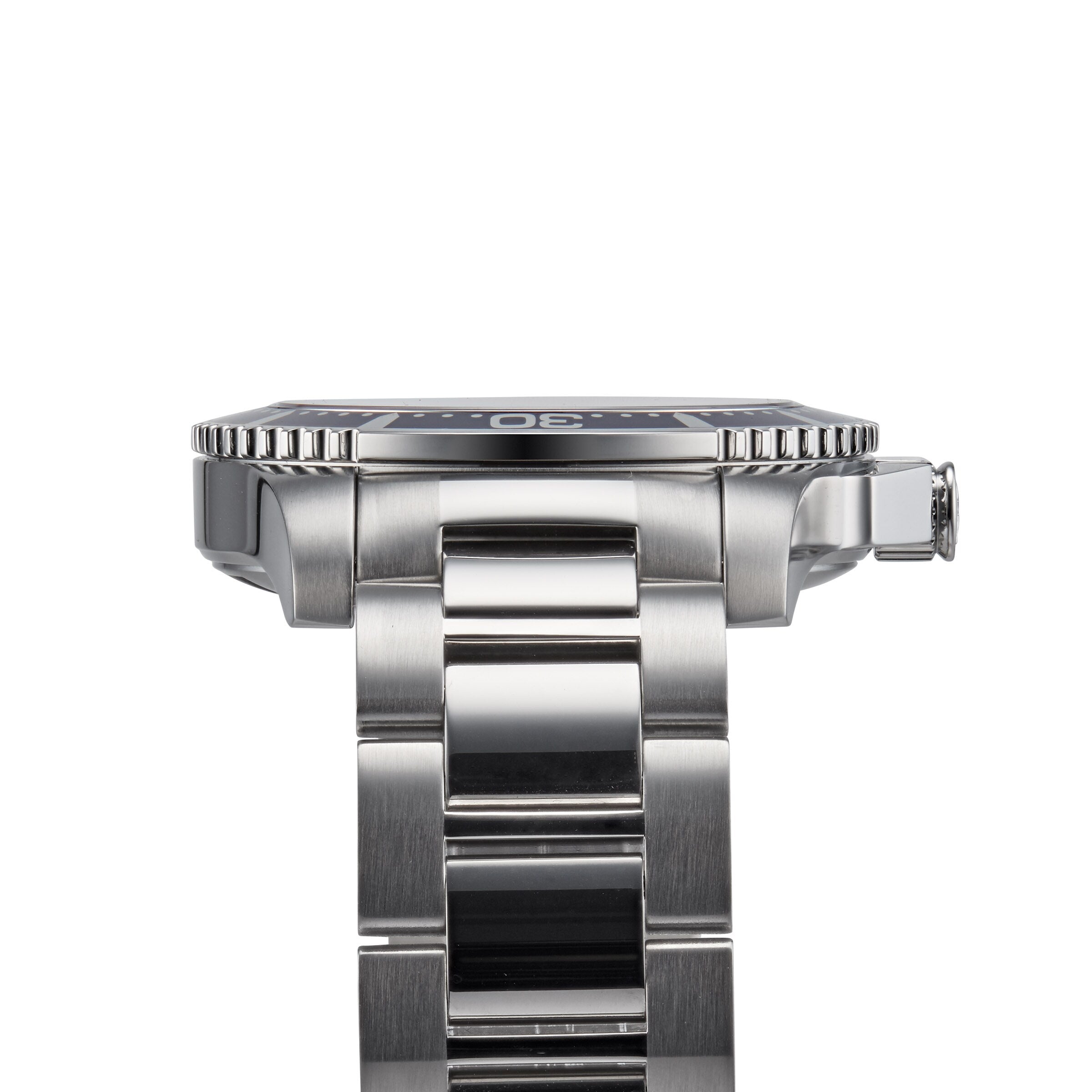 Side view of the Longines HydroConquest diving watch in stainless steel, featuring a metal link bracelet, crown, and bezel against a white background. This elegant and water-resistant timepiece combines durability with style.