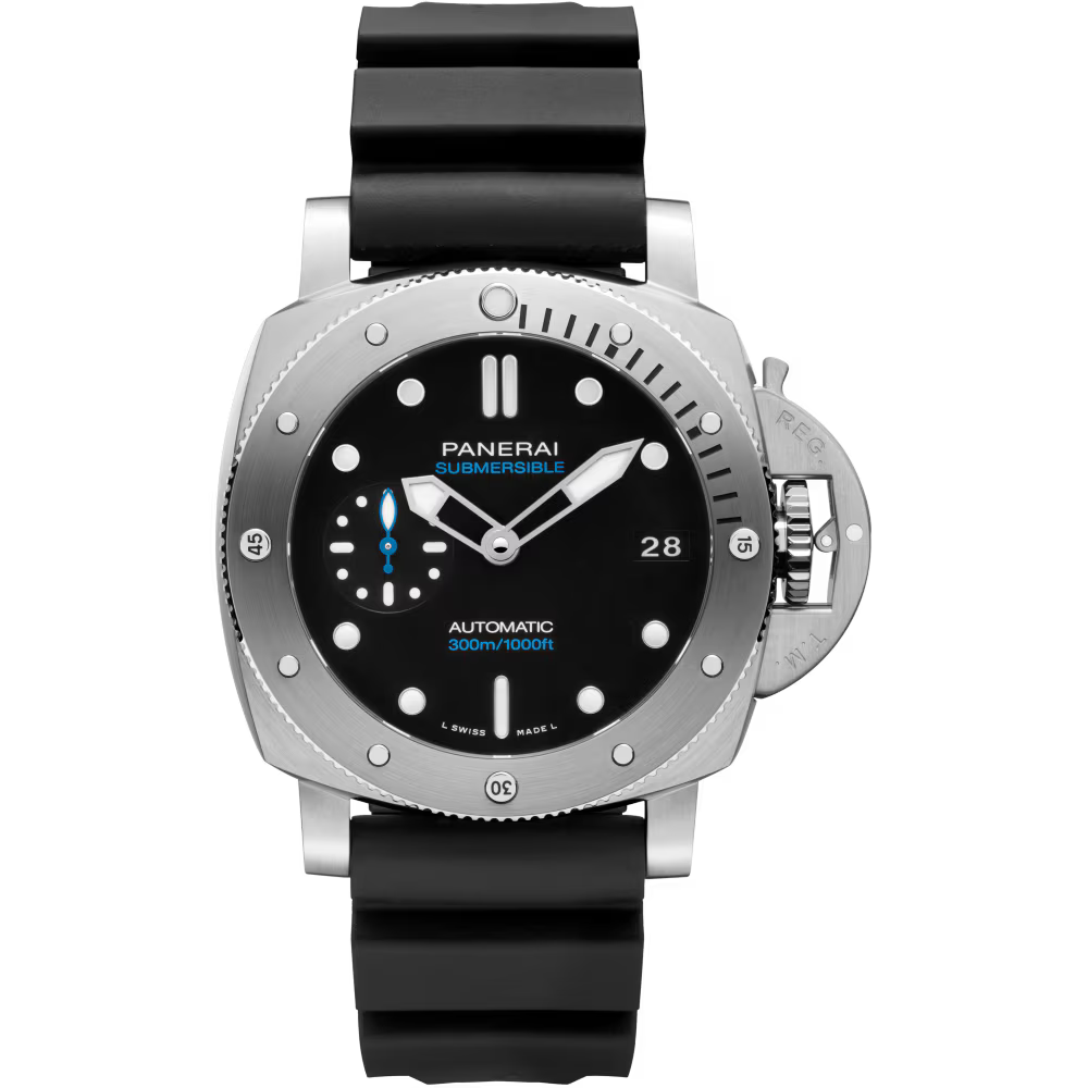 The Panerai Submersible features an automatic movement, black dial, silver case, black rubber strap, luminous markers, date window, second subdial, P.900 calibre, and a 3-day power reserve for lasting performance.