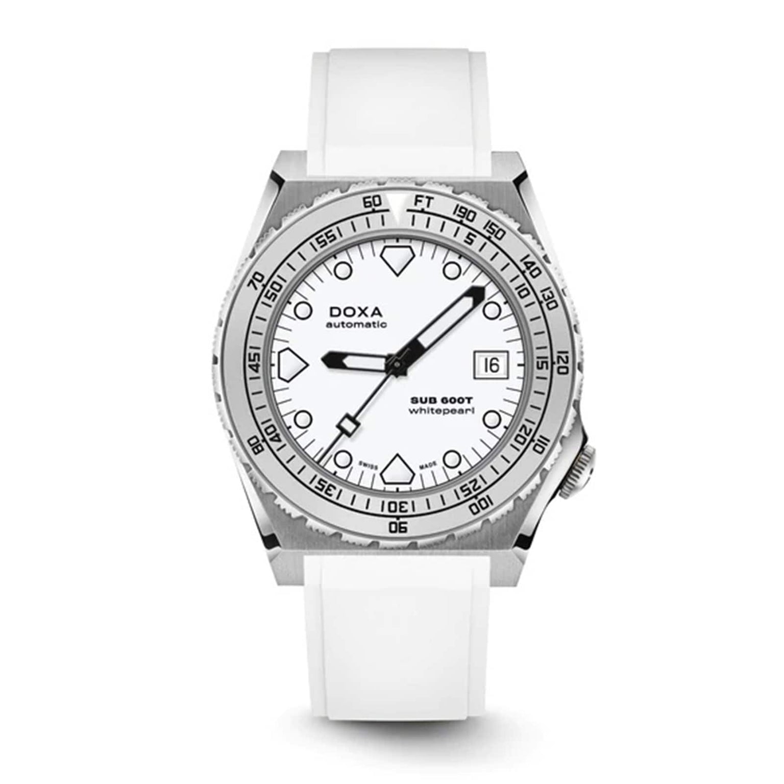 DOXA Sub 600T 862.10.011.23 front on white background