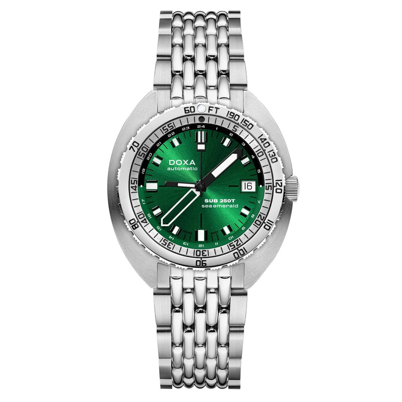 The DOXA SUB 250T GMT Sea Emerald features a stainless steel case, green dial, Swiss automatic movement, date at 3 o’clock, linked bracelet, and is water resistant to 250 meters—ideal for adventure.