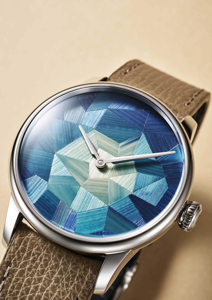 Marqueterie De Paille | 39mm, Automatic, Stainless Steel