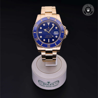 Rolex Certified Pre-owned Submariner M116618LB-0003 front on black background