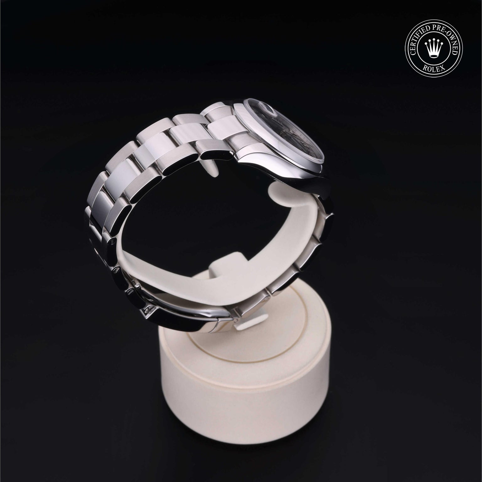 Rolex Certified Pre-owned Lady Datejust M178240-0034 front on black background