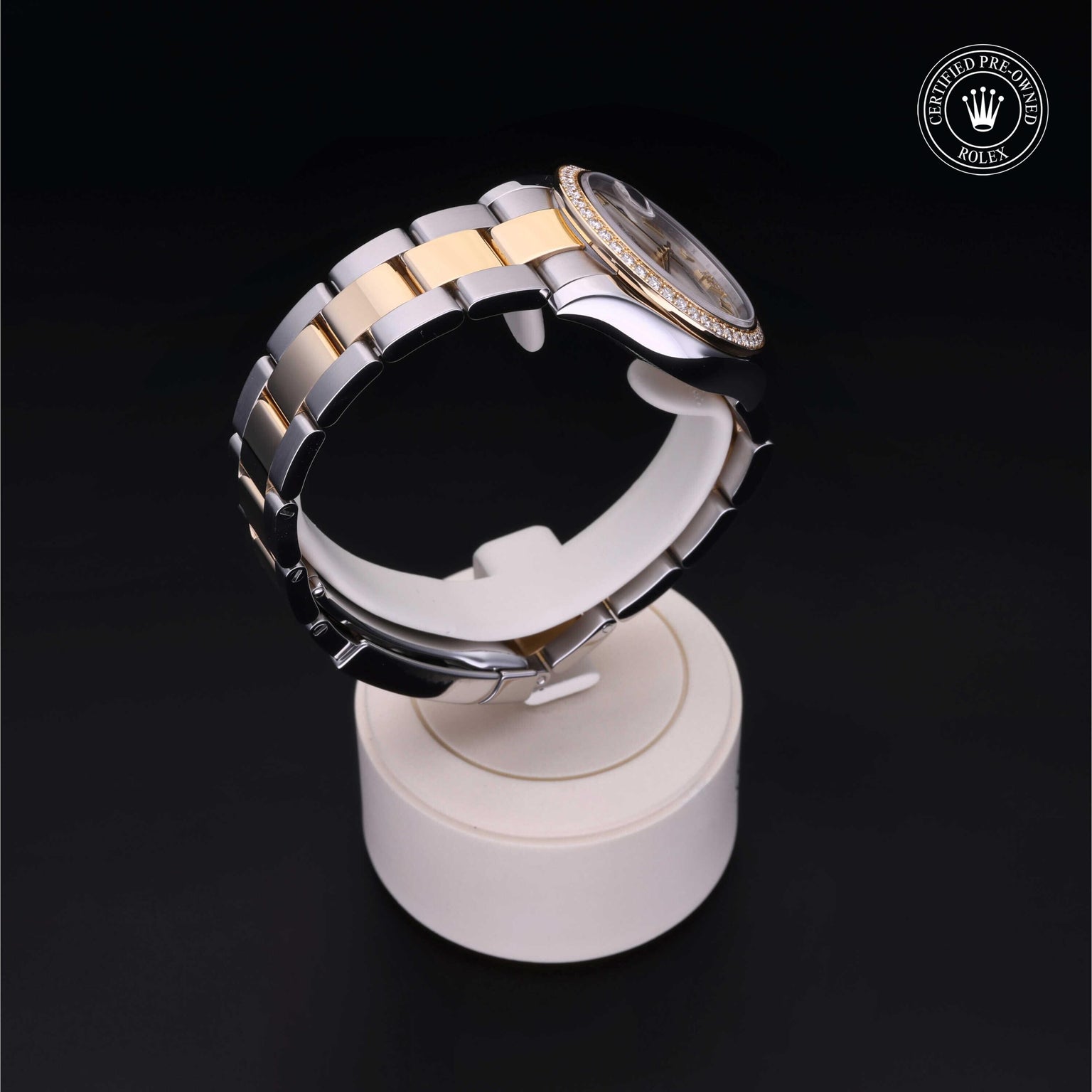 Rolex Certified Pre-owned Lady Datejust M178383-0019 front on black background