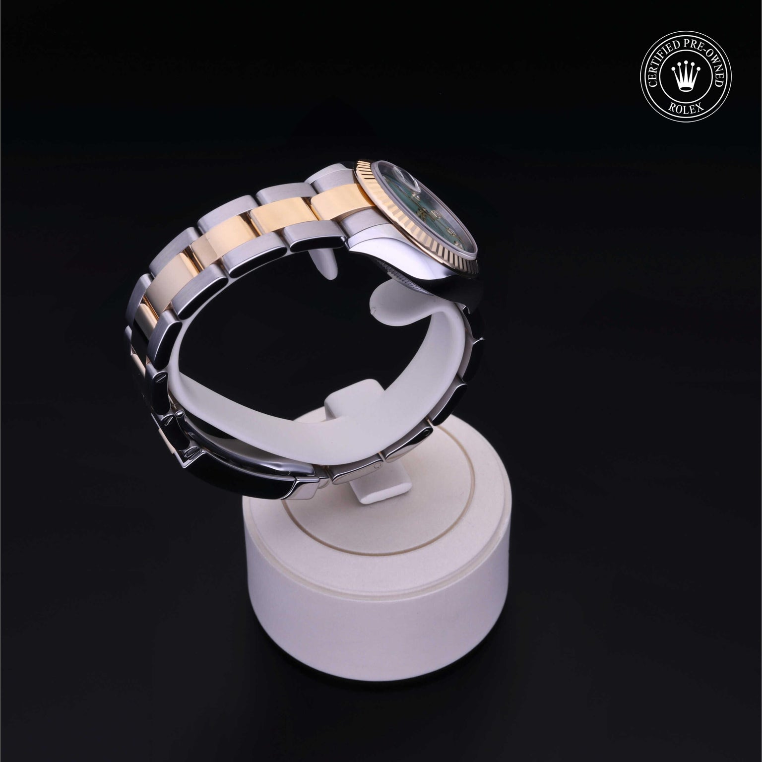 Rolex Certified Pre-owned Lady Datejust M279173-0016 front on black background