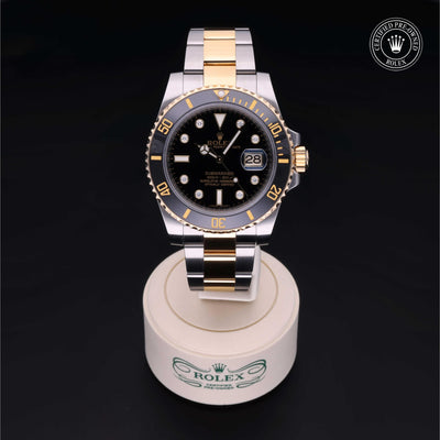 Rolex Certified Pre-owned Submariner M116613LN-0003 front on black background
