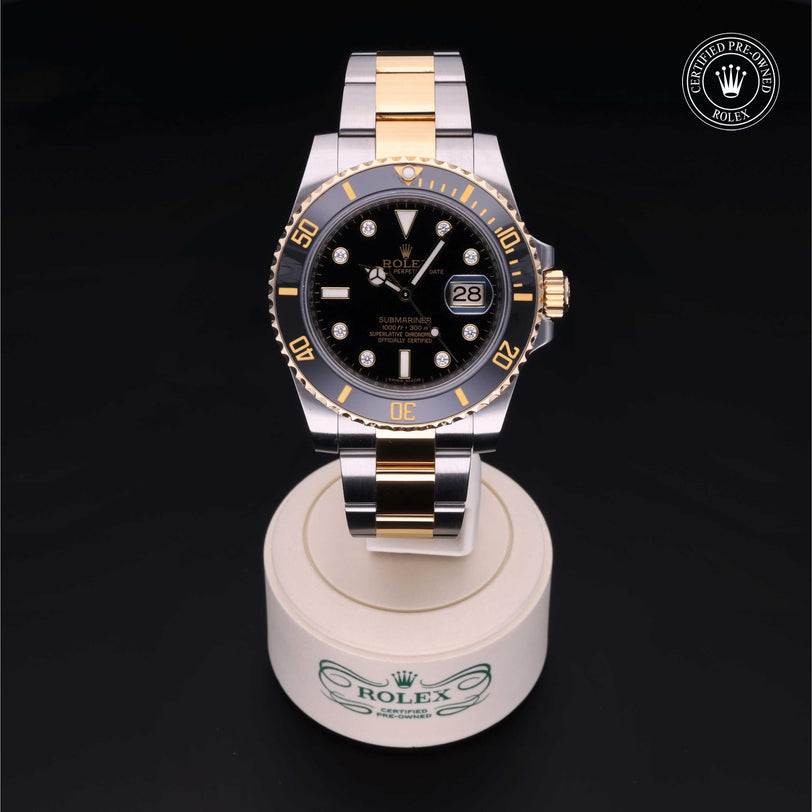 Rolex Certified Pre-owned Submariner M116613LN-0003 front on black background