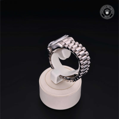 Rolex Certified Pre-owned Lady Datejust M179369-0021 front on black background