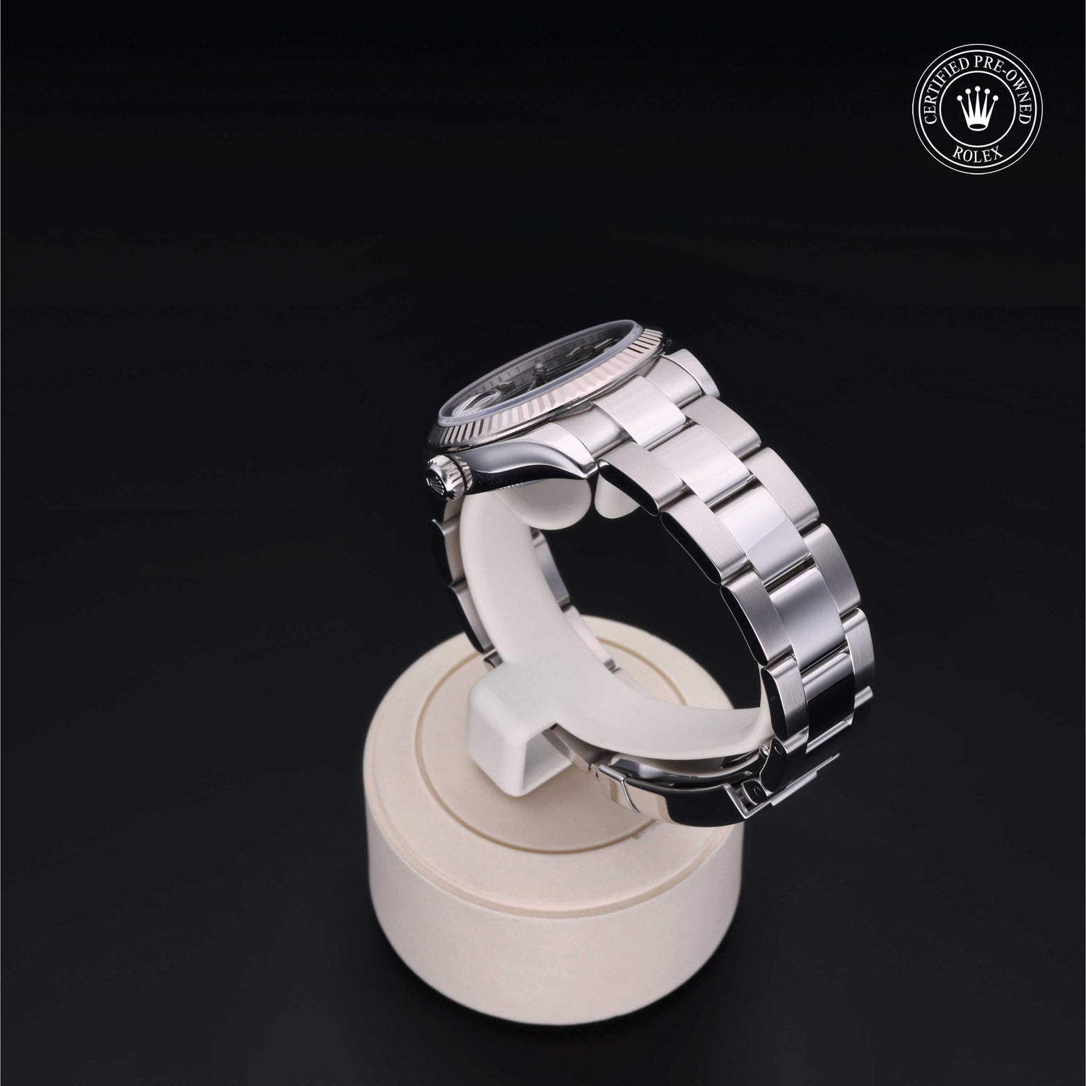 Rolex Certified Pre-owned Lady Datejust M178274-0014 front on black background
