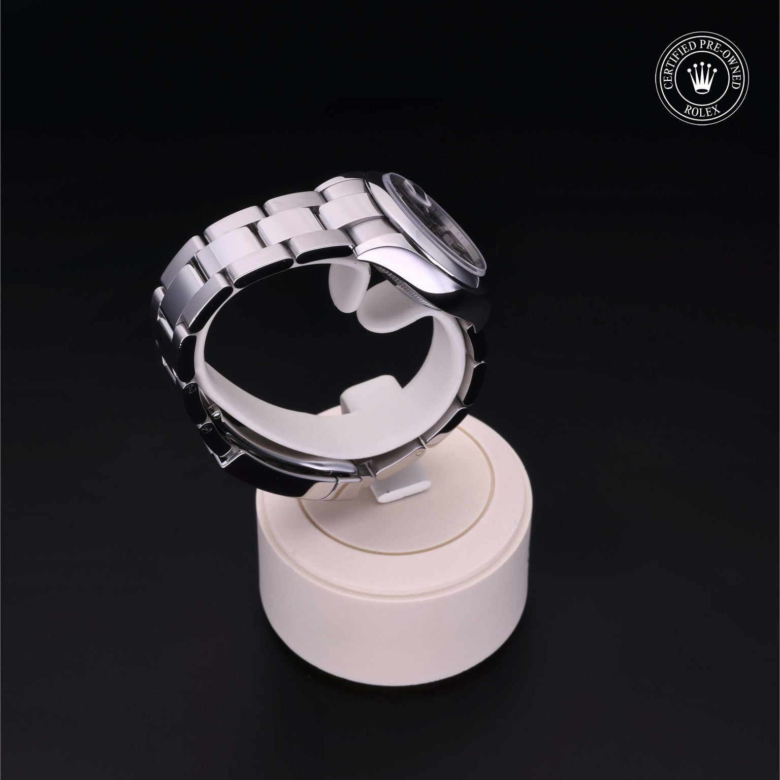 Rolex Certified Pre-owned Lady Datejust M279160-0010 front on black background