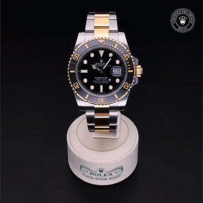 Rolex Certified Pre-owned Submariner M116613LN-0001 front on black background