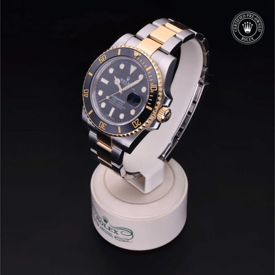 Rolex Certified Pre-owned Submariner M116613LN-0001 front on black background
