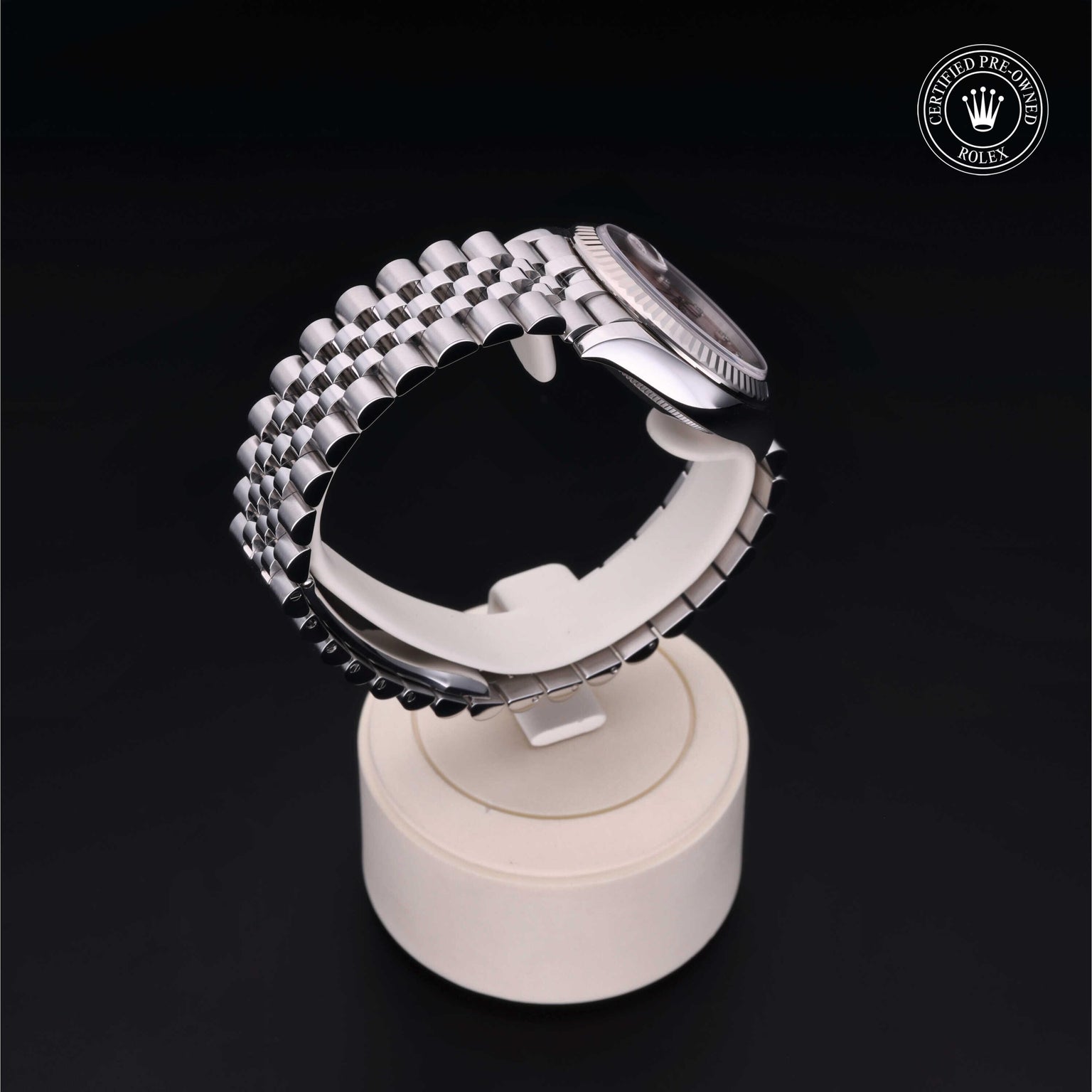 Rolex Certified Pre-owned Lady Datejust M278274-0032 front on black background