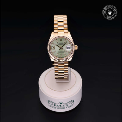 Rolex Certified Pre-owned Lady Datejust M279178-0007 front on black background
