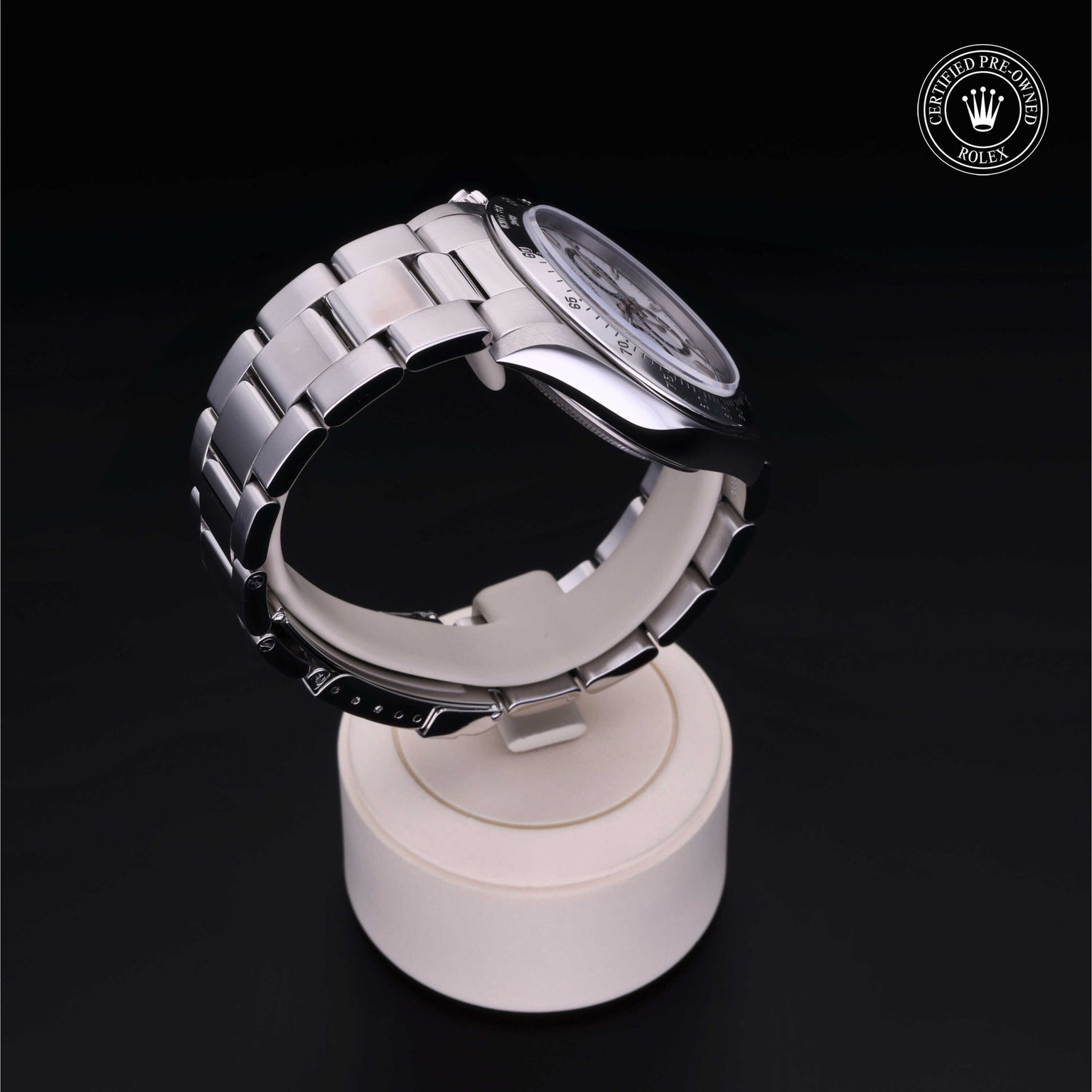 Rolex Certified Pre-owned Daytona M16520-0001 front on black background