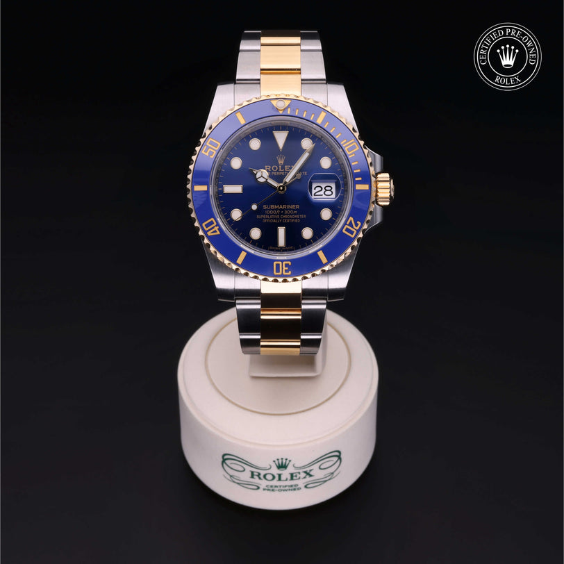 Rolex Certified Pre-owned Submariner Date M116613LB-0005 front on black background