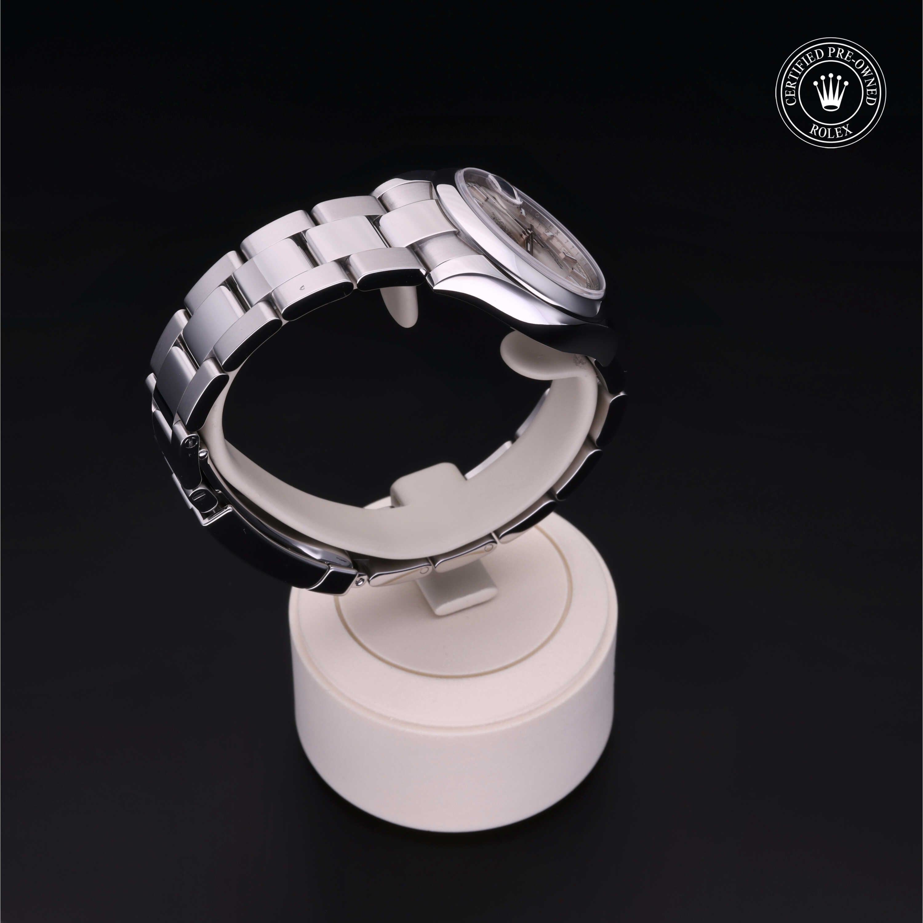 Rolex Certified Pre-owned Lady Datejust M178240-0022 front on black background