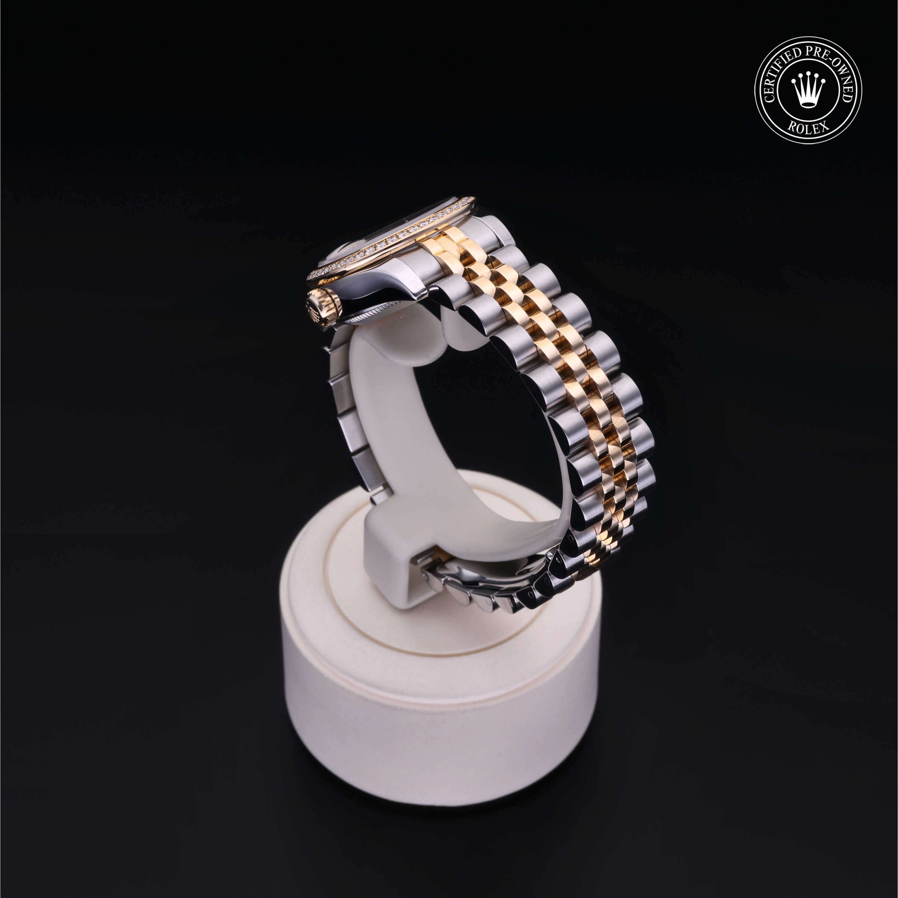 Rolex Certified Pre-owned Lady Datejust M179383-0010 front on black background