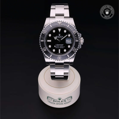 Rolex Certified Pre-owned Submariner M116610LN-0001 front on black background