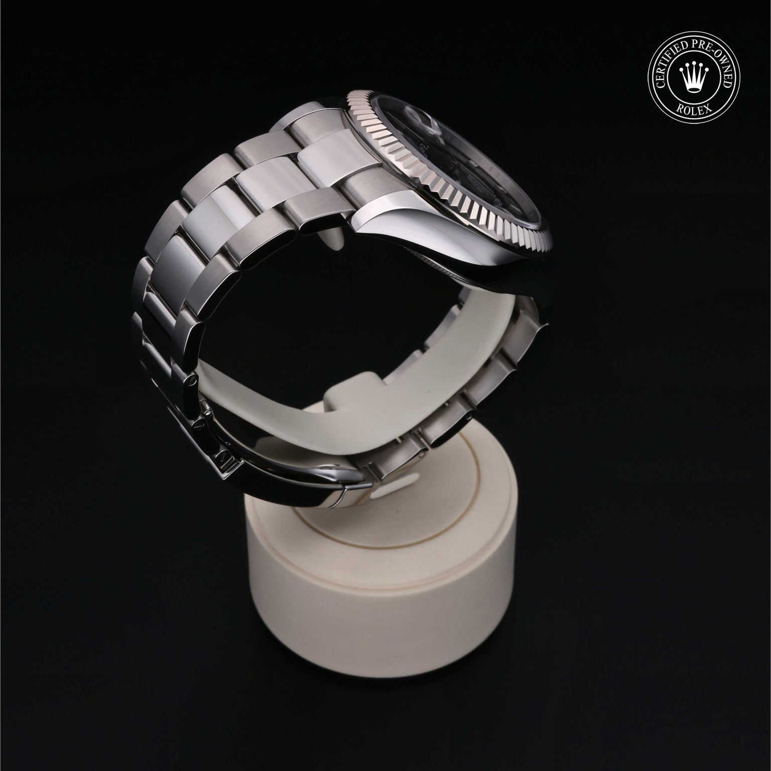 Rolex Certified Pre-owned Sky-Dweller M326934-0005 front on black background