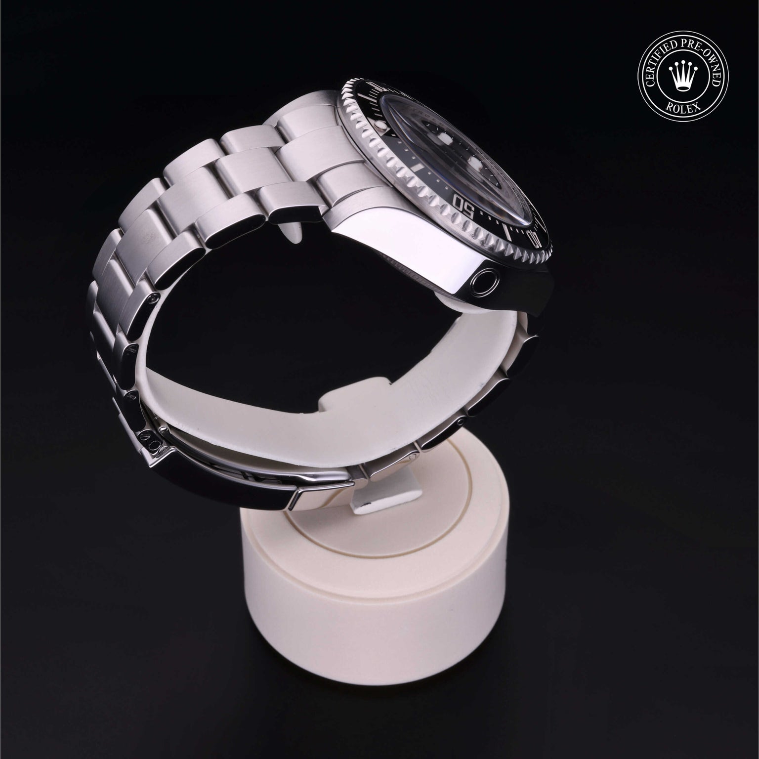 Rolex Certified Pre-owned Sea-Dweller M116660-0001 front on black background