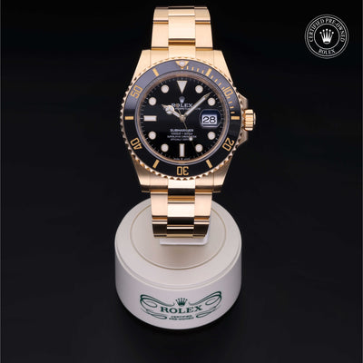 Rolex Certified Pre-owned Submariner M126618LN-0002 front on black background