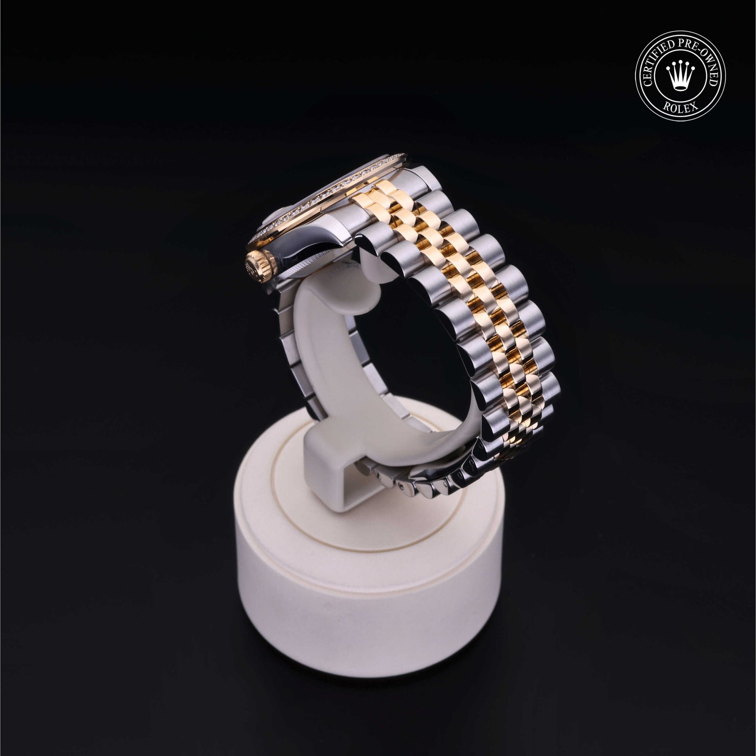 Rolex Certified Pre-owned Lady Datejust M178383-0043 front on black background