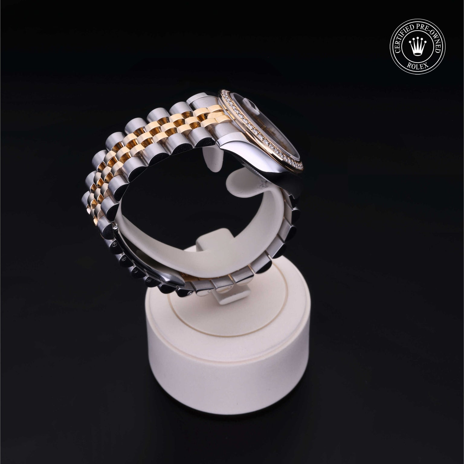 Rolex Certified Pre-owned Lady Datejust M178383-0043 front on black background