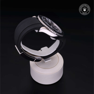 Rolex Certified Pre-owned Yacht-Master M226659-0002 front on black background