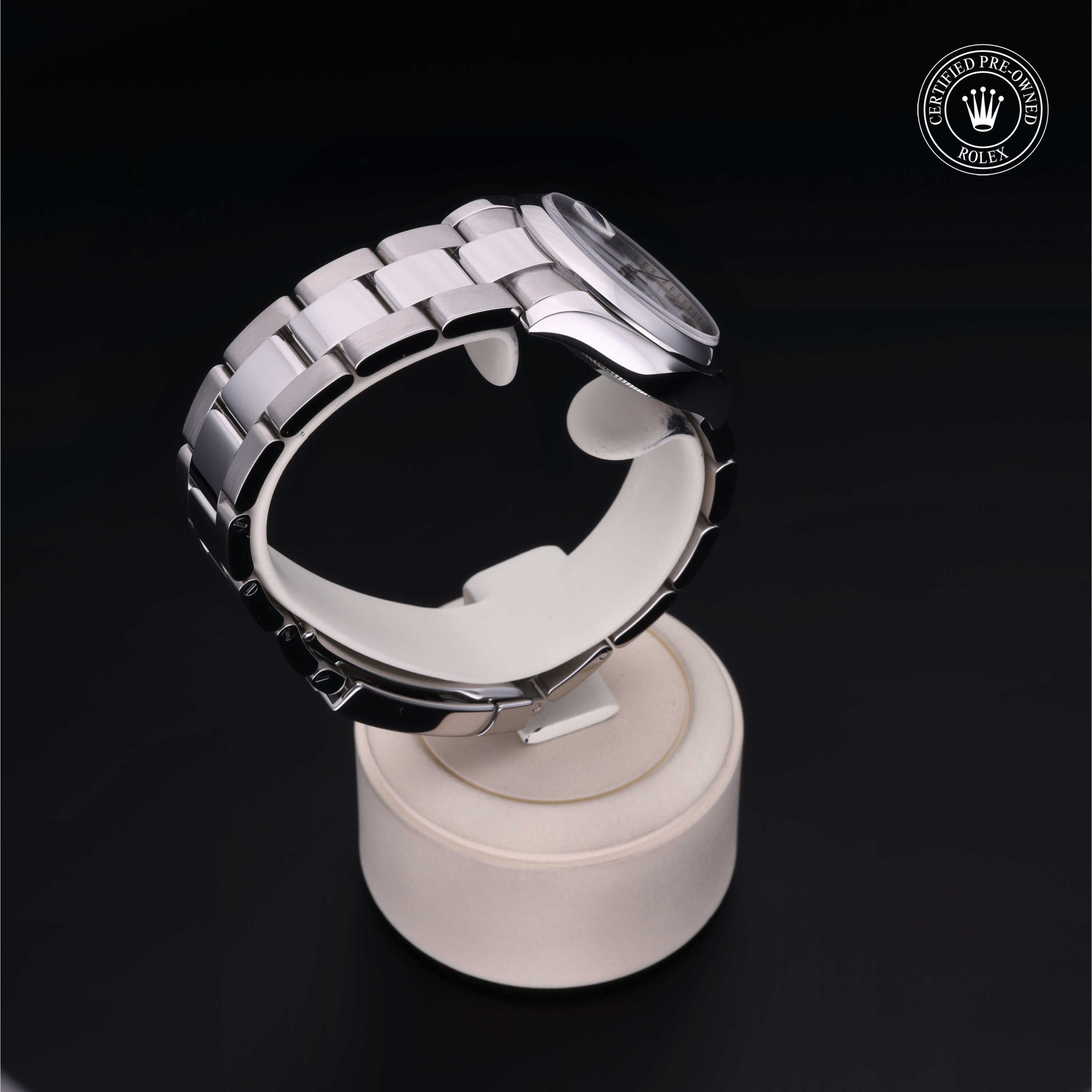 Rolex Certified Pre-owned Lady Datejust M178240-0010 front on black background
