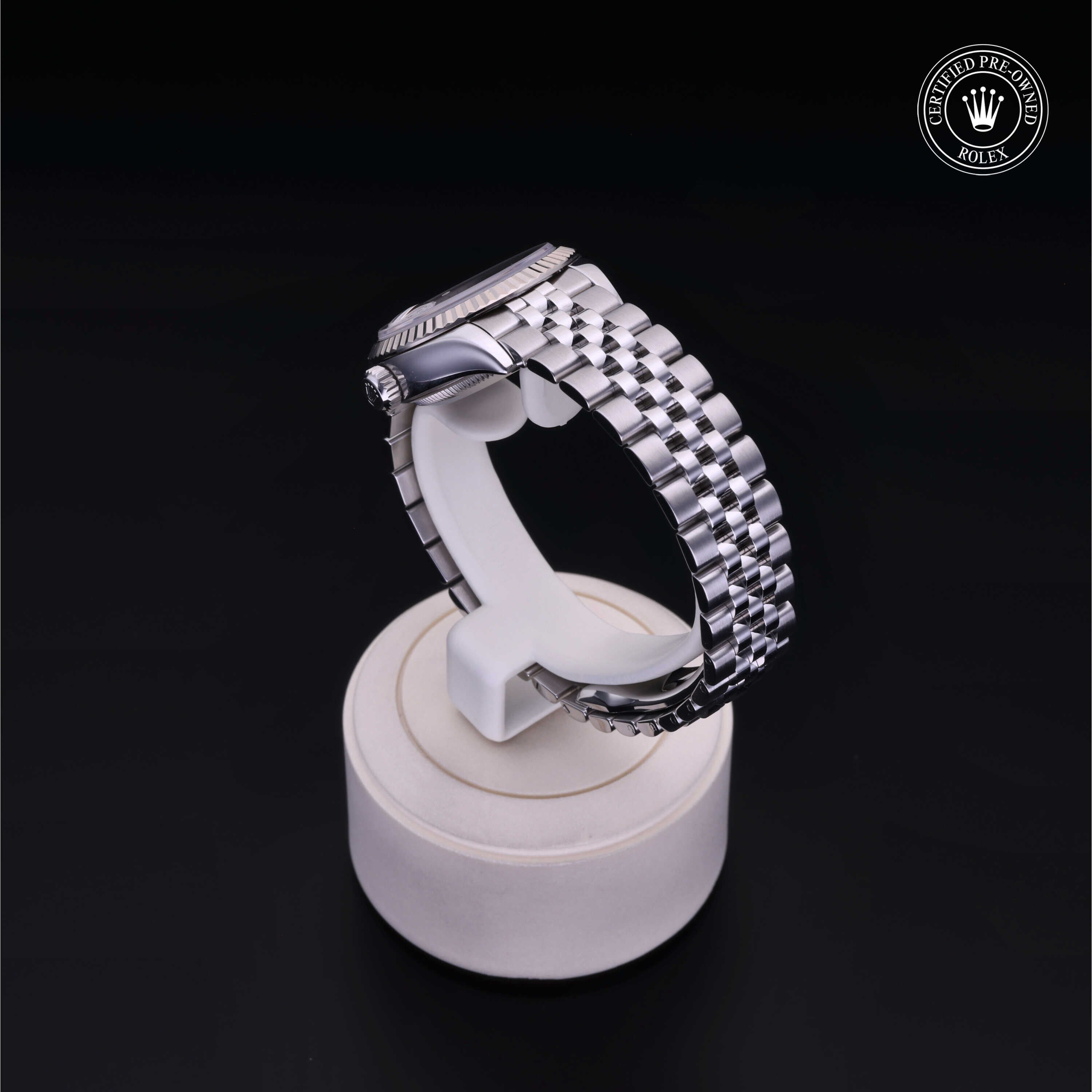 Rolex Certified Pre-owned Lady Datejust M279174-0011 front on black background