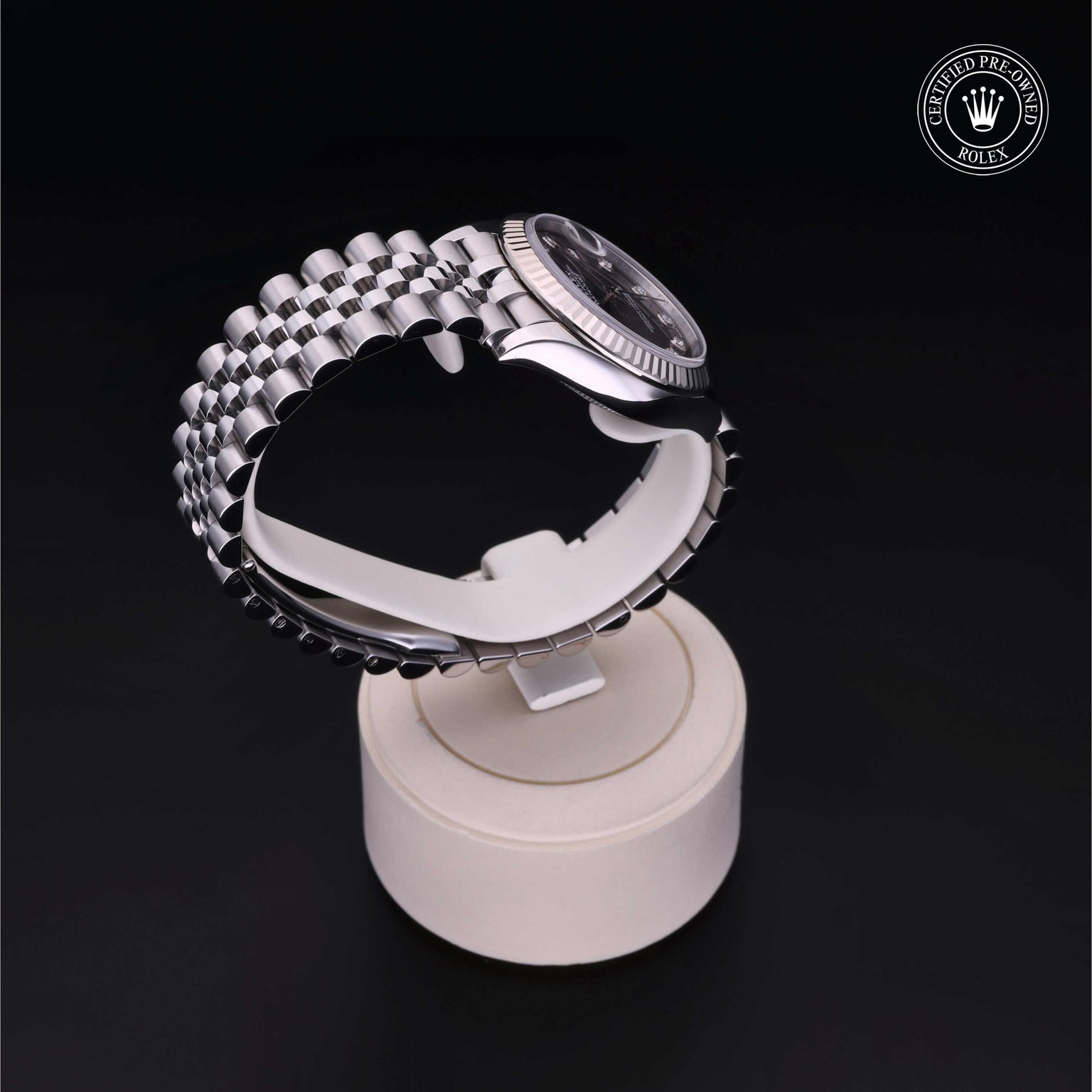 Rolex Certified Pre-owned Lady Datejust M278274-0008 front on black background