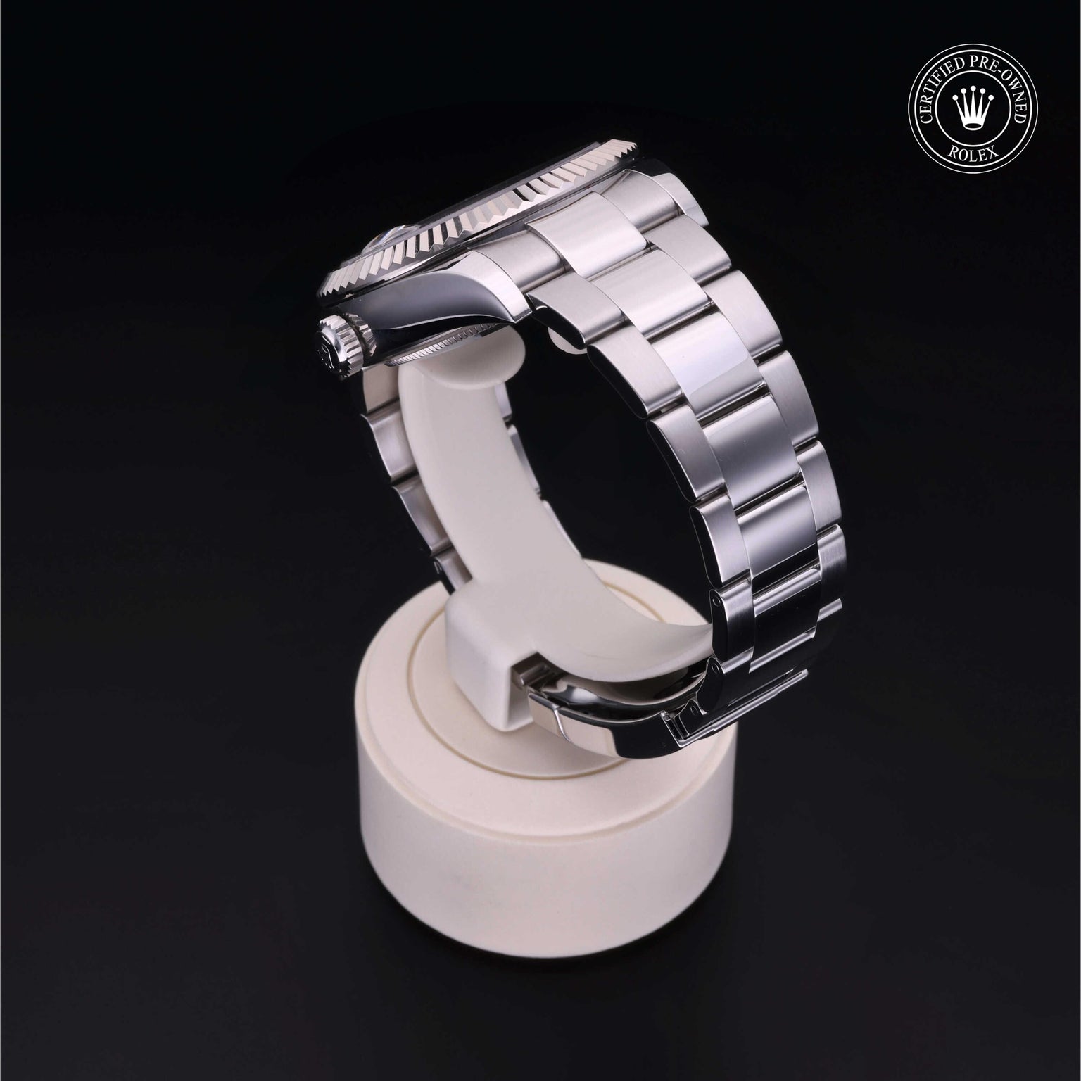 Rolex Certified Pre-owned Sky-Dweller M326934-0005 front on black background