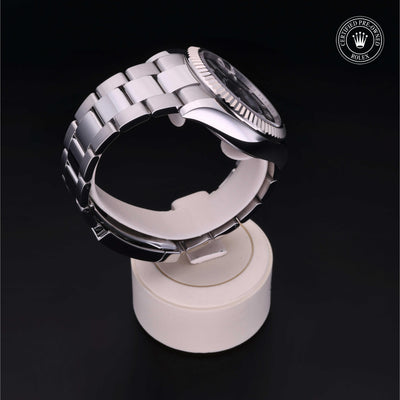 Rolex Certified Pre-owned Sea-Dweller M326934-0005 front on black background