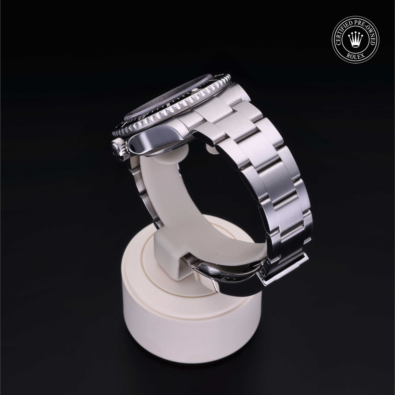 Rolex Certified Pre-owned Sea-Dweller M116600-0003 front on black background