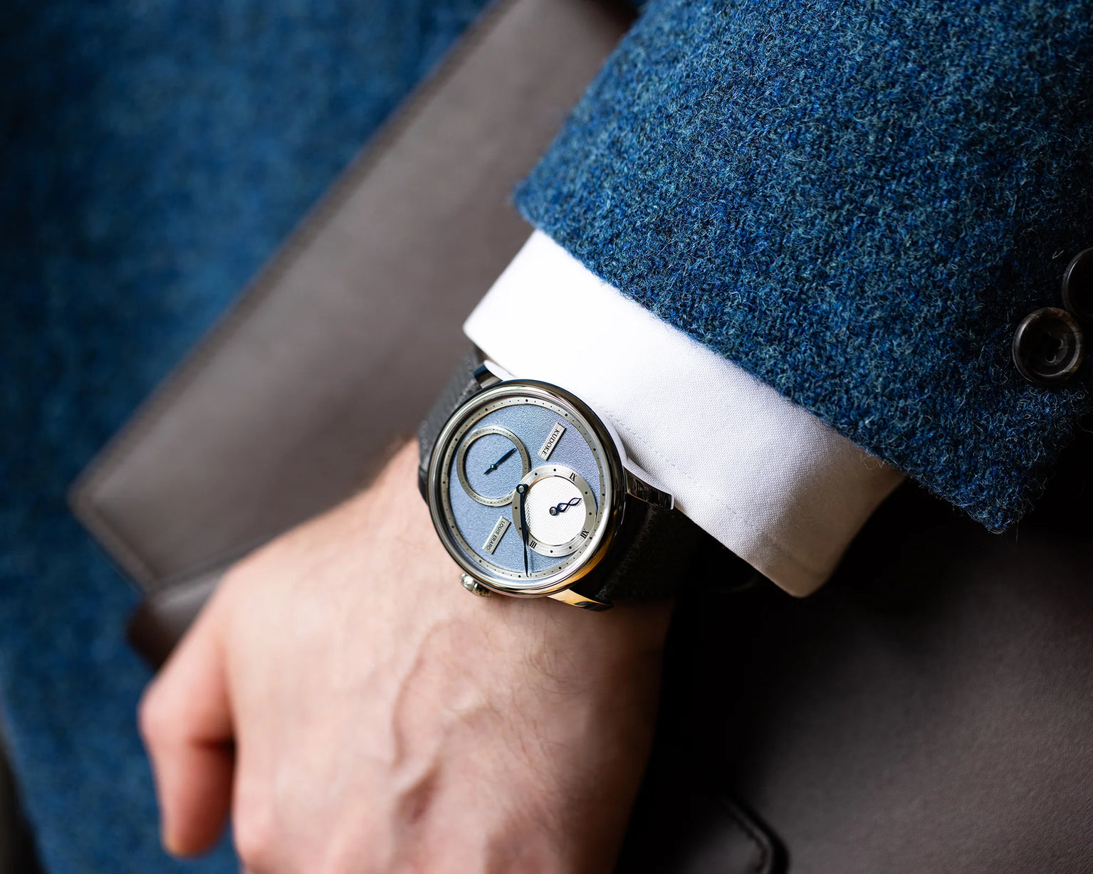 Le Régulateur Louis Erard x KUDOKE Light Blue Wrist