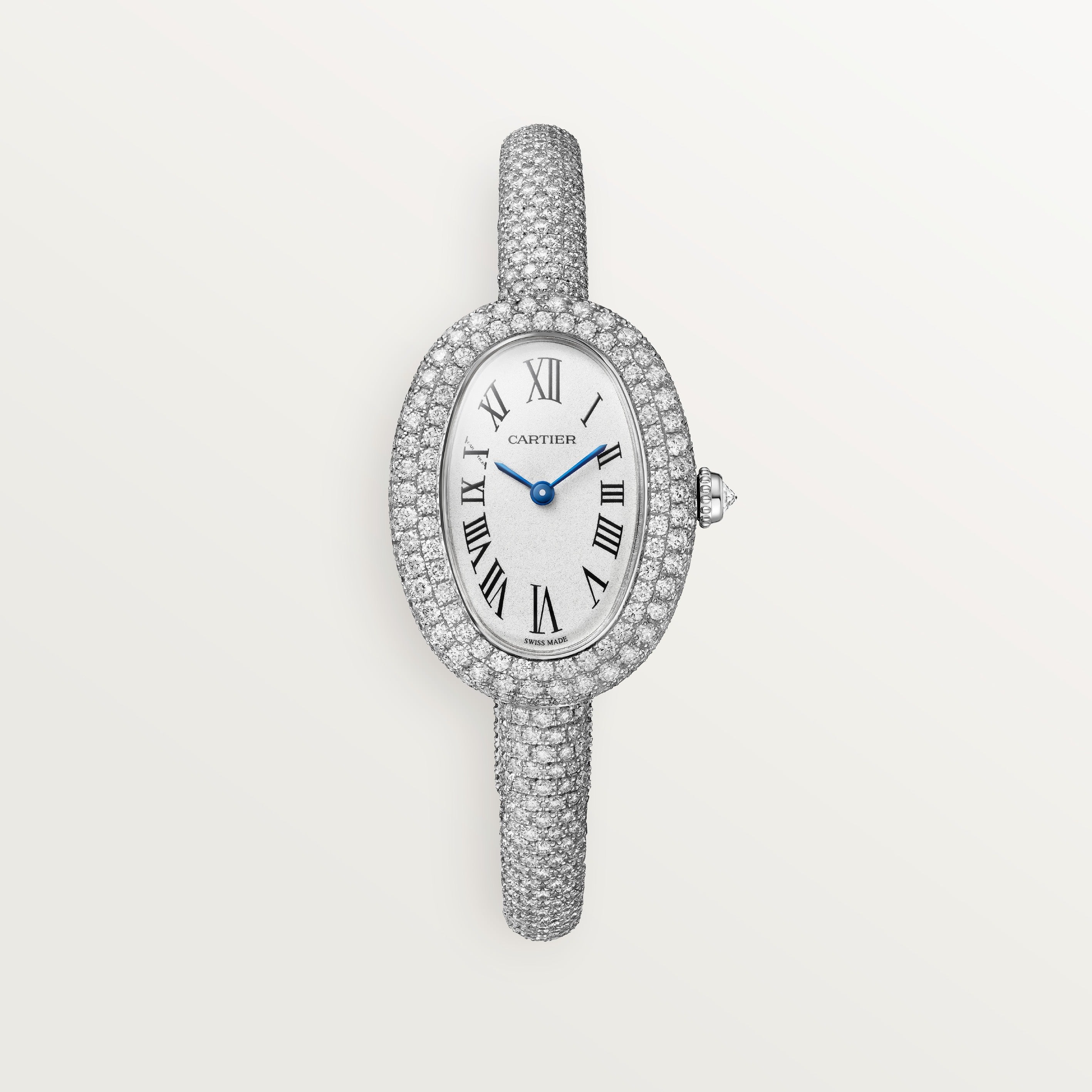 Cartier Baignoire Small Model HPI01701 front on white background
