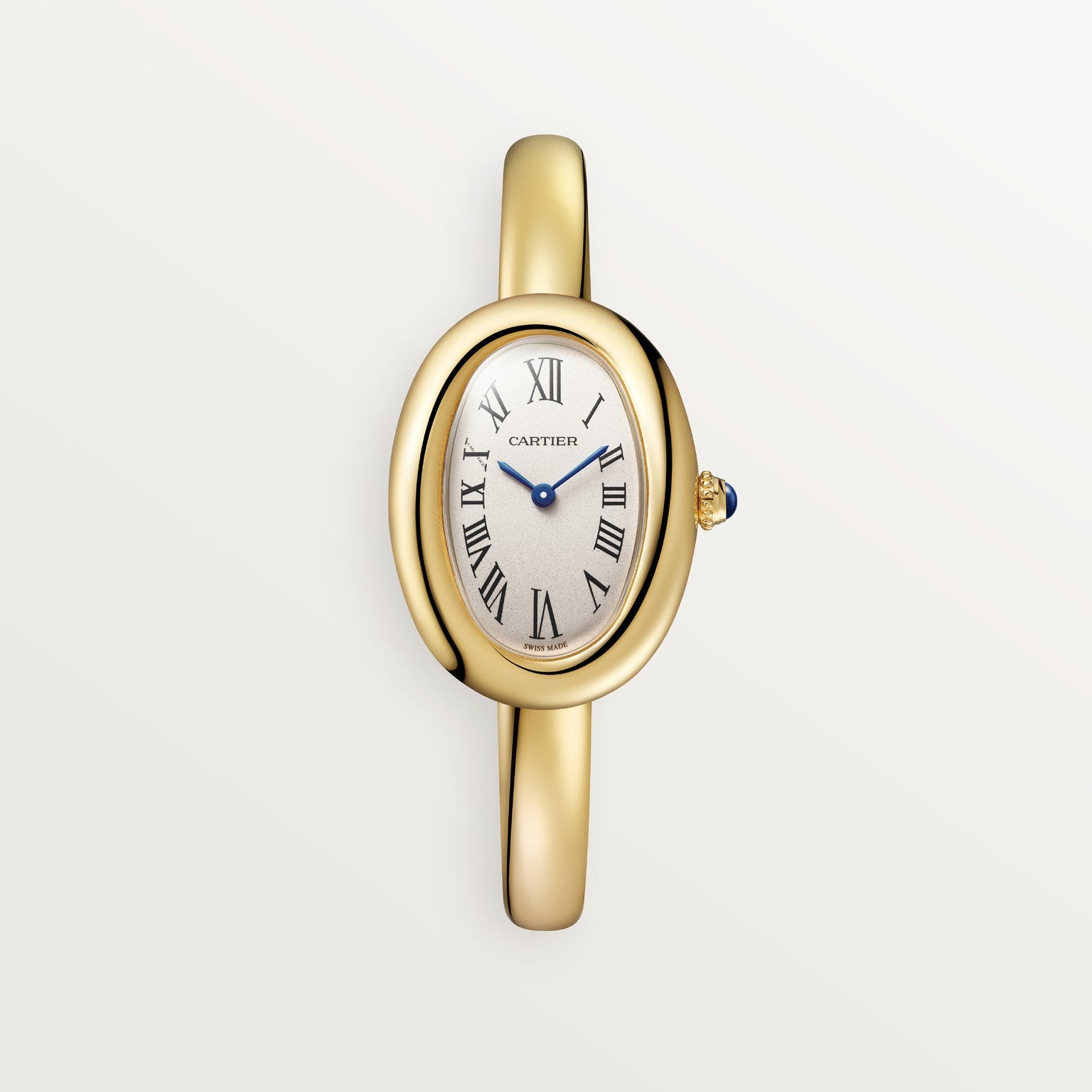 Cartier Baignoire Small Model WGBA0025 front on white background