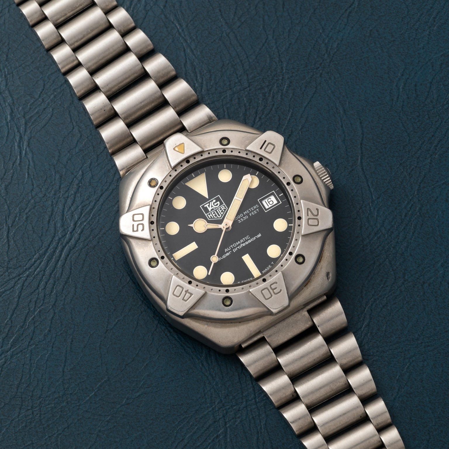 TAG Heuer Professional Diver