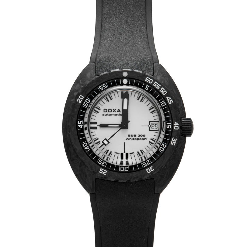 DOXA Sub 300 Carbon 'Whitepearl'